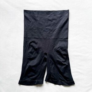 Instant Shaping High-Waisted Black Shapewear Shorts - Medium
